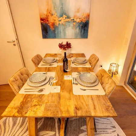 Apartamento Gartenwohnung-terrasse-3 Schlafzimmer-85zolltv-arcade *